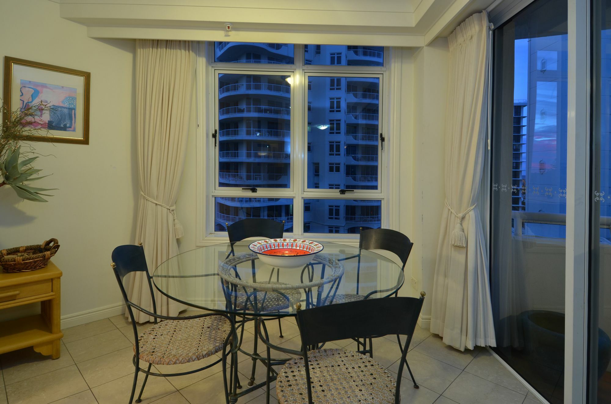 Moroccan - Hr Surfers Paradise Apartment